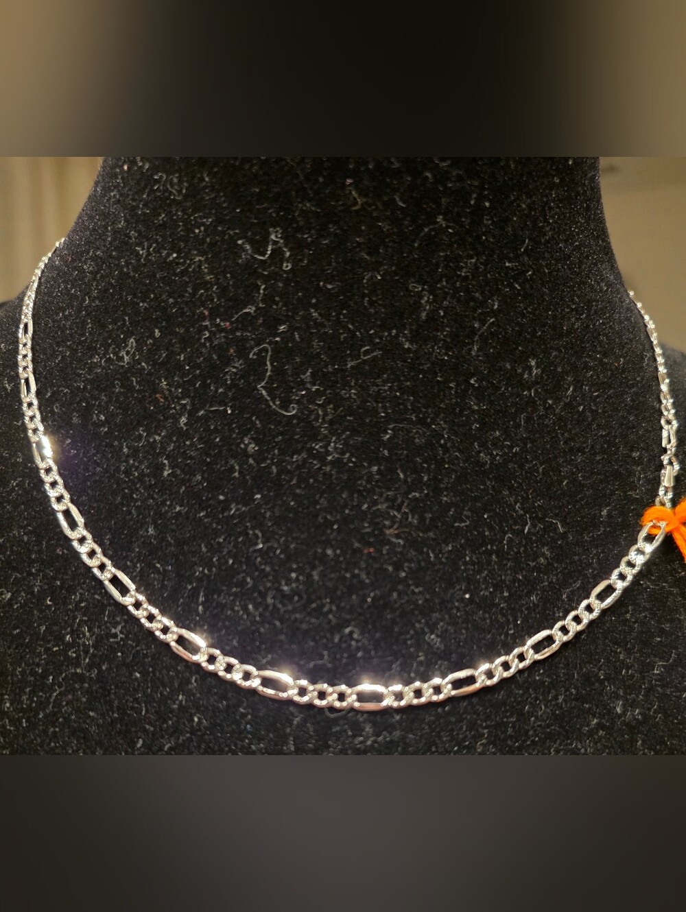 🎶✨️18K White Gold Figaro Chain Necklace✨️🎶
